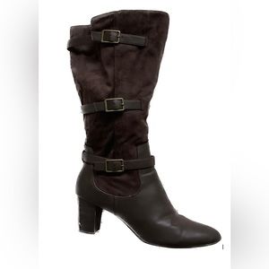 Woman’s Belle Vita wide calf boots